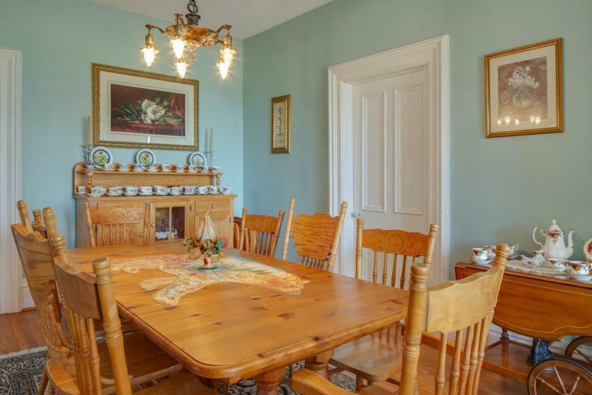 Our Space The Perfect Place B&B พิกทัน ภายนอก รูปภาพ